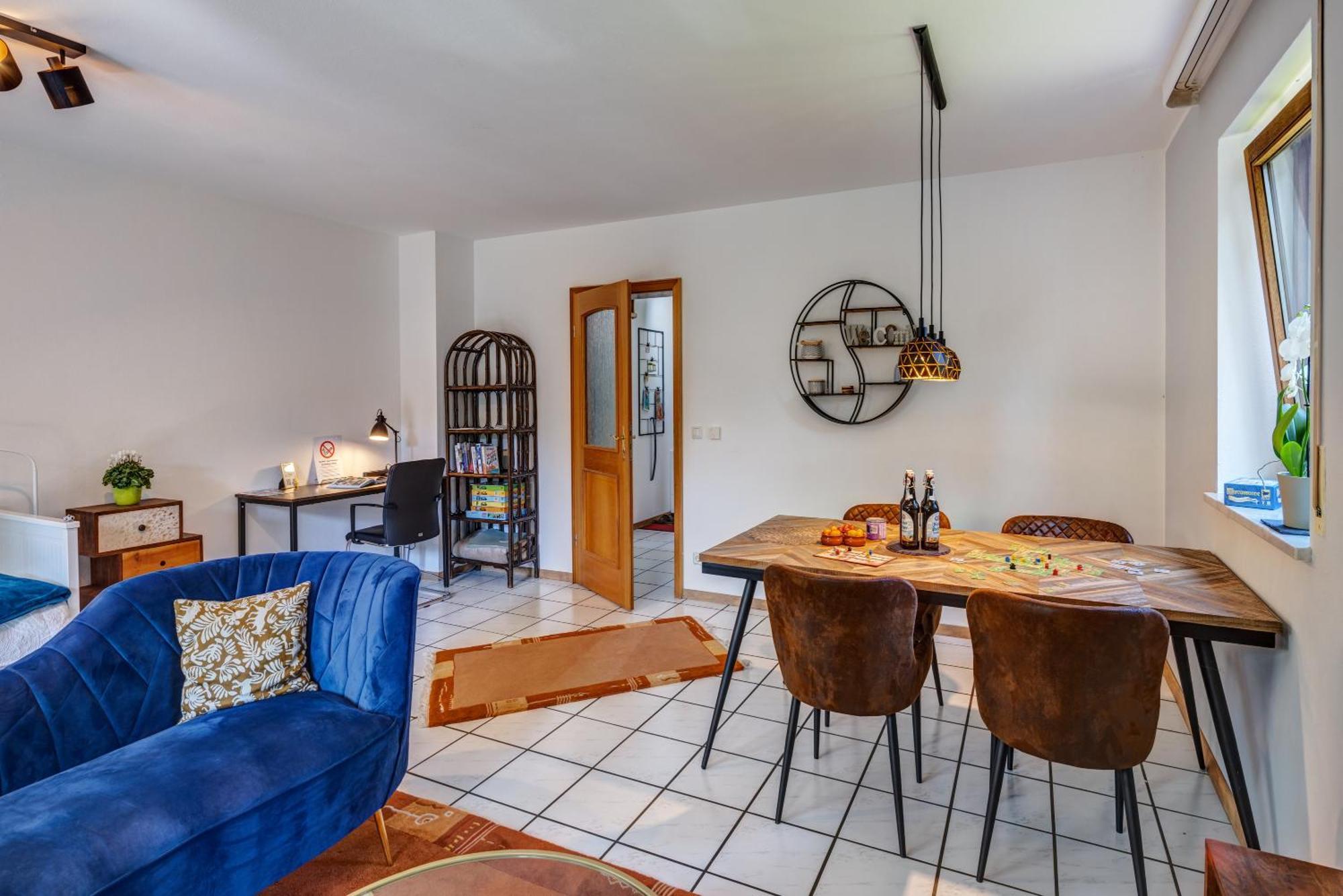 Moderne Maisonette Mit Garten Unterschleissheim Luaran gambar