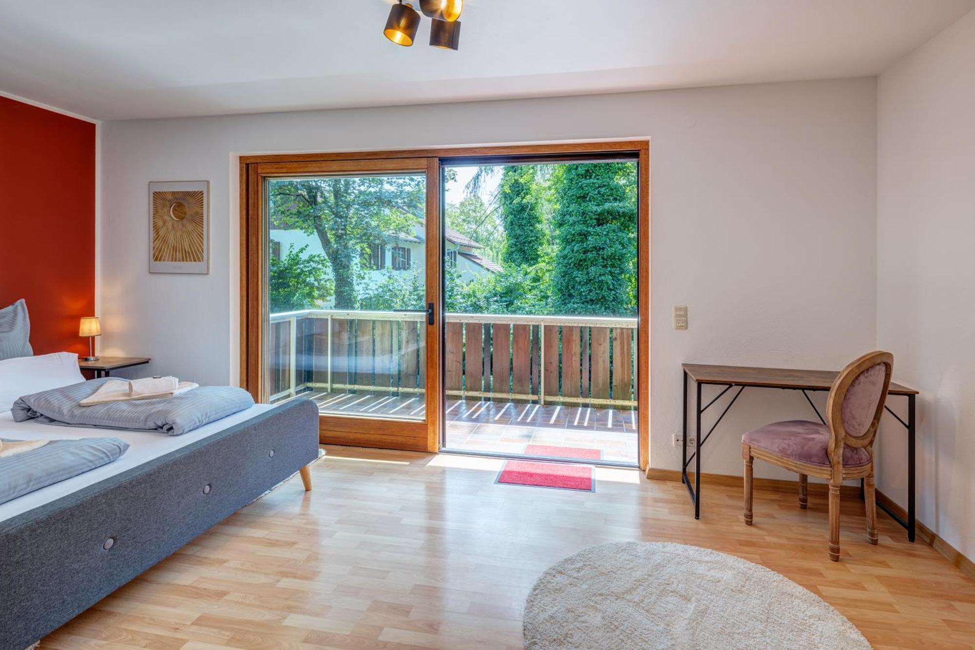 Moderne Maisonette Mit Garten Unterschleissheim Luaran gambar