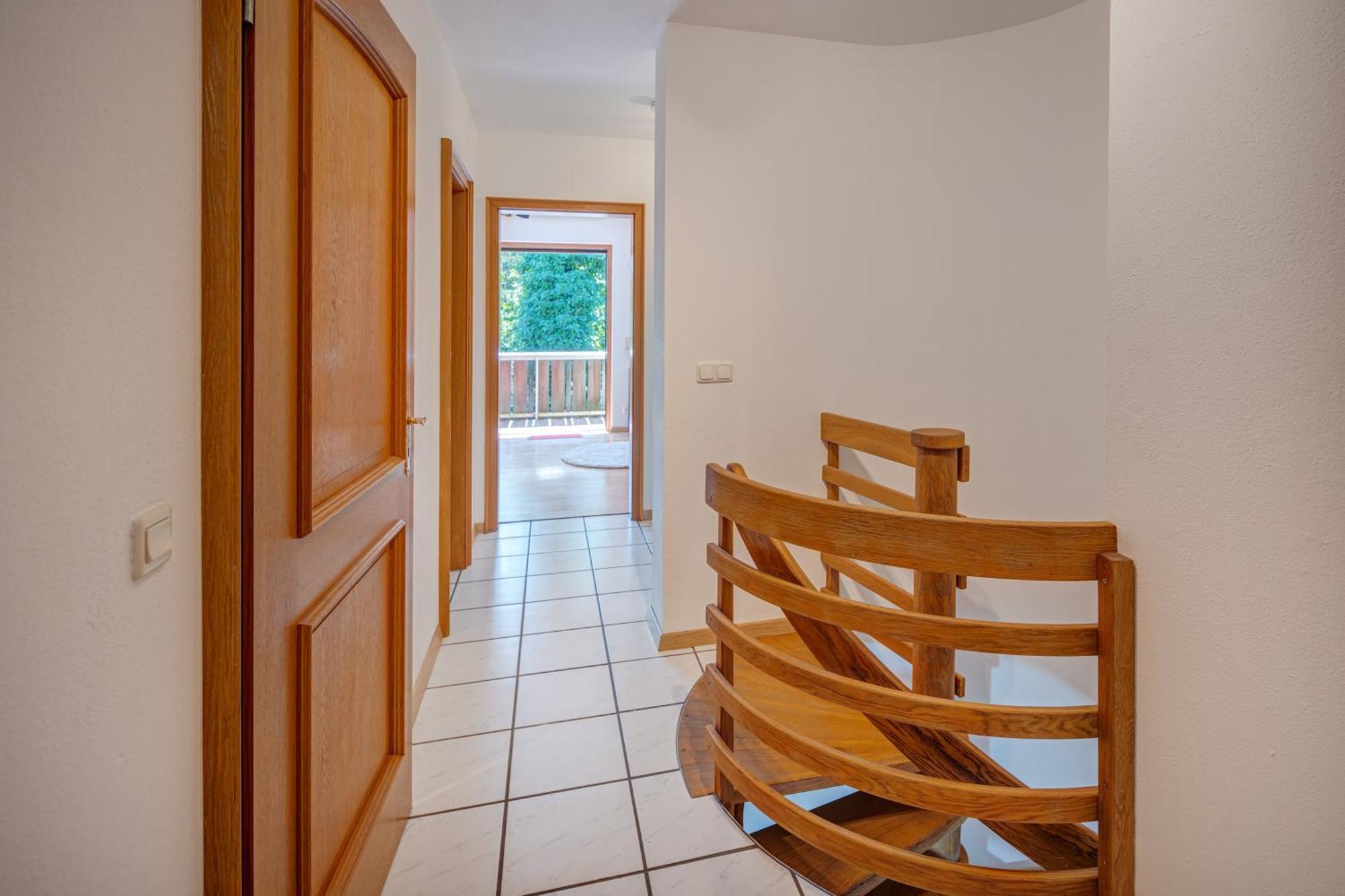 Moderne Maisonette Mit Garten Unterschleissheim Luaran gambar